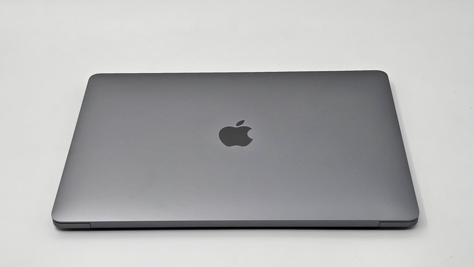 Apple MacBook Pro 13" 2020 M1 8GB 256GB Silver - Eccellente Ricondizionato